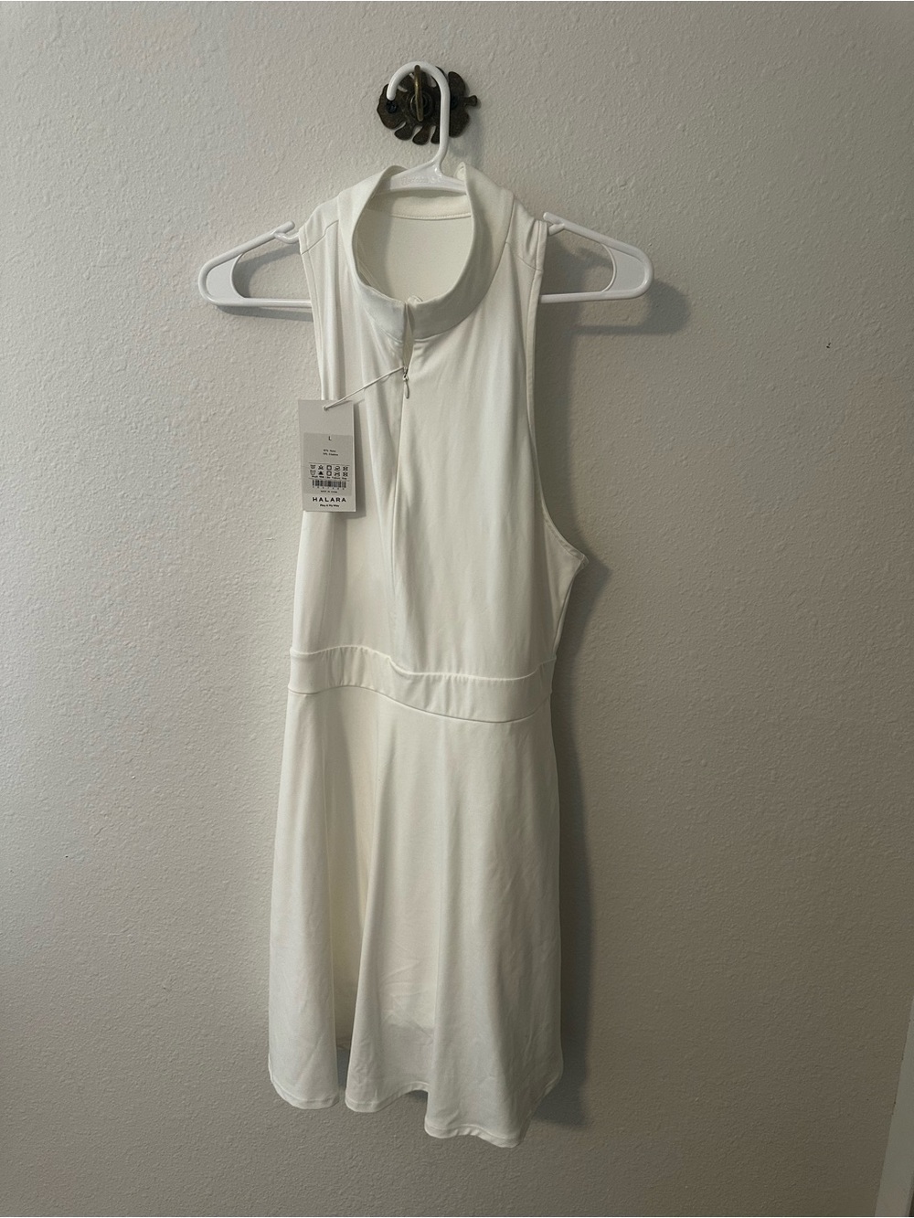 Halara Sleeveless White tennis Athletic Dress with Zip Neck and built in shorts
